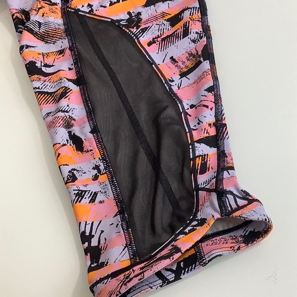 Lululemon Athletica Speed Up Crop 21” Inversion Multi color tight leggings SZ 6 - Picture 11 of 15